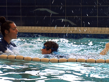 zach swimming3